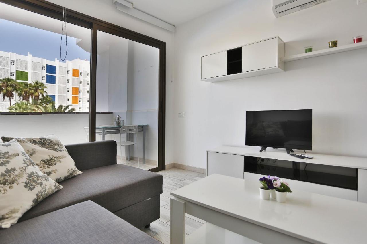 Apartment Agaete Parque: Vista Piscina Playa del Ingles (Gran Canaria)